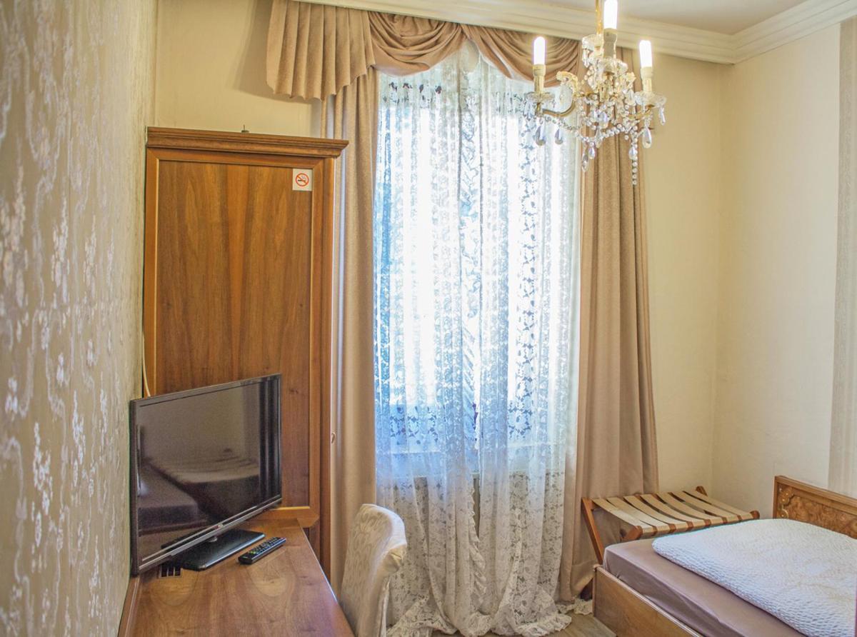 Hotel Five Seasons Фюрт Экстерьер фото